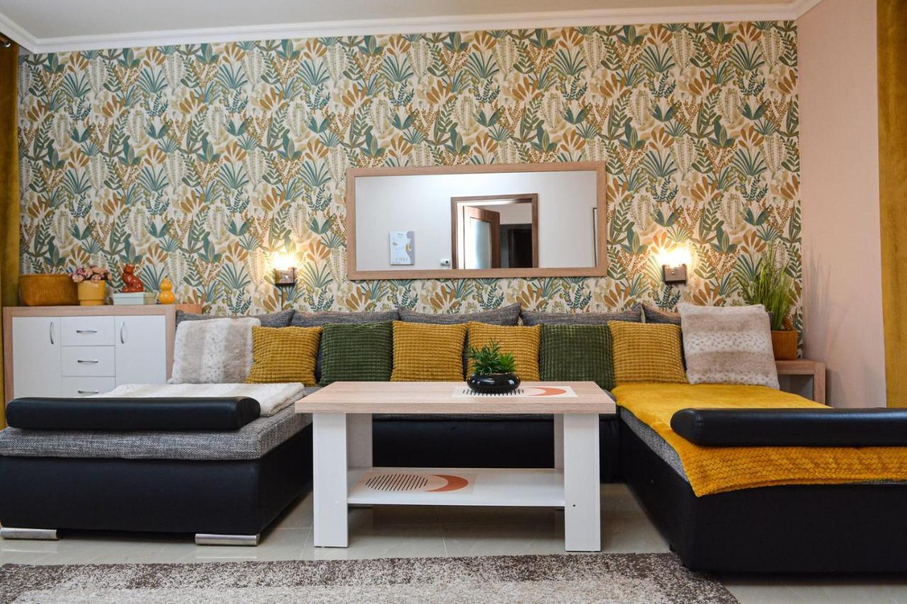 Unicum Apartman Hajdúszoboszló Dış mekan fotoğraf