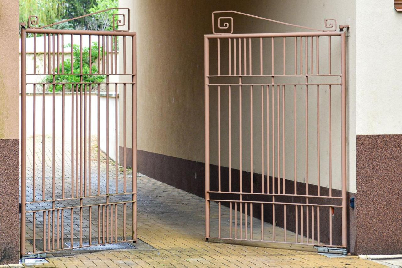 Unicum Apartman Hajdúszoboszló Dış mekan fotoğraf